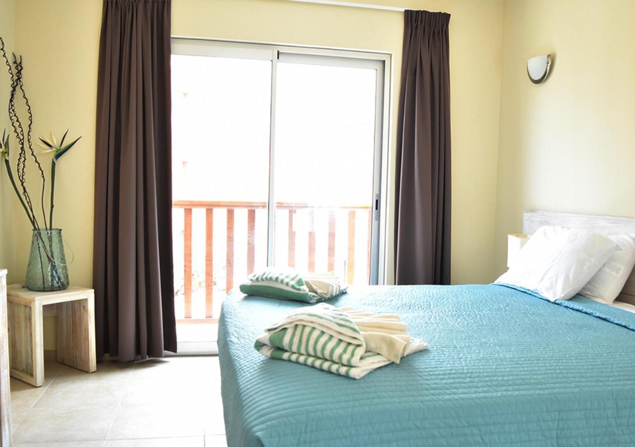 Palapa Beach Resort Curacao Jan Thiel Esterno foto